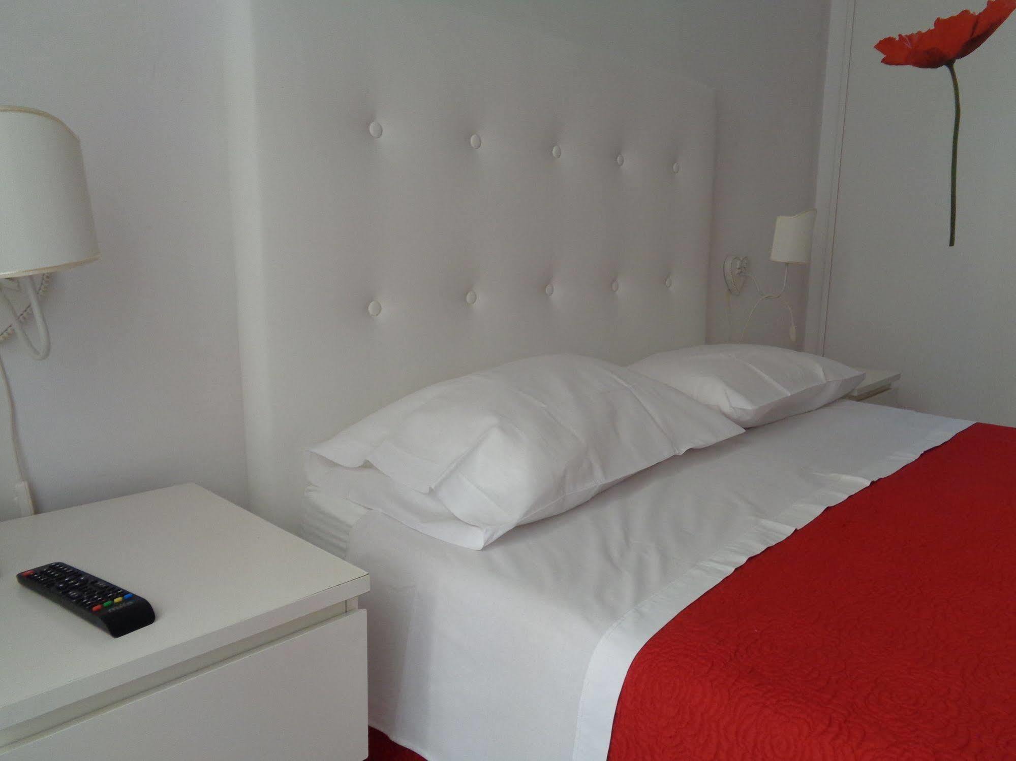 Interno 9 Hotel Rome Exterior photo